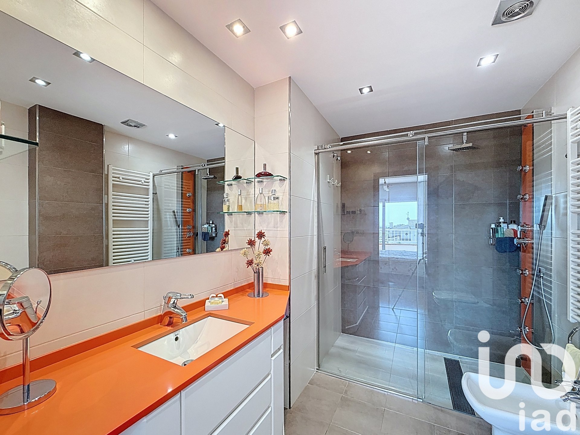 House in Pineda de Mar, Barcelona, Spain 5 bedrooms, 469 sq.m. No. 153378
