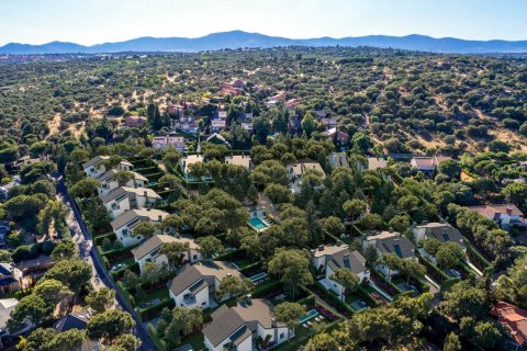Villa en Living Natura, Colmenarejo, Madrid, Espagne 4 chambres, 133.36 m2 No. 73826