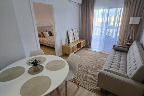 Apartment in Torrevieja, Alicante, Spain 1 bedroom, 59 sq.m. No. 195471