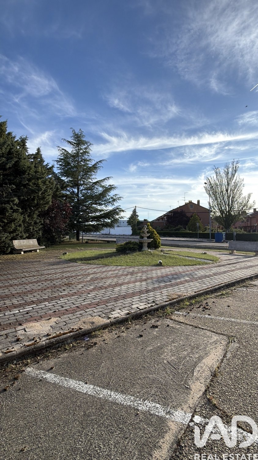 Commercial property in Medina del Campo, Valladolid, Spain 1037 sq.m. No. 172168