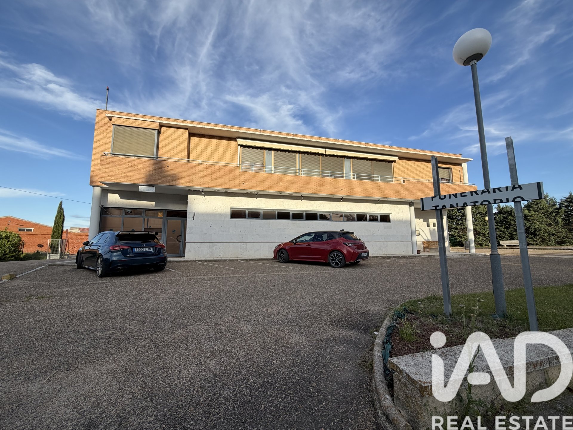 Commercial property in Medina del Campo, Valladolid, Spain 1037 sq.m. No. 172168