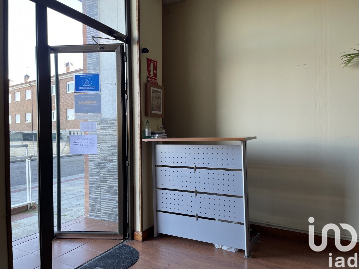 Commercial property in Leon, Spain 3 bedrooms, 86 sq.m. No. 185946