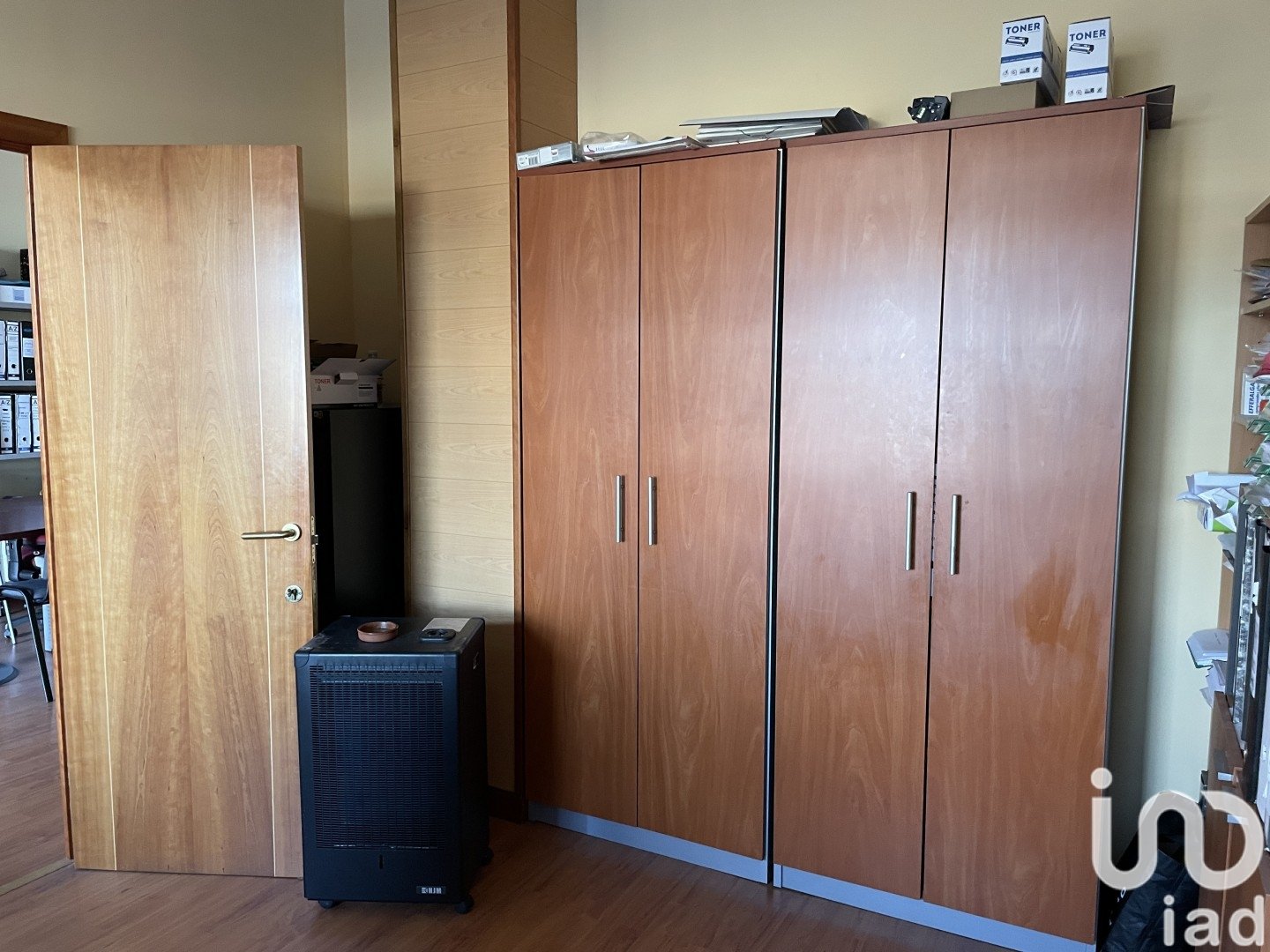 Commercial property in Leon, Spain 3 bedrooms, 86 sq.m. No. 185946