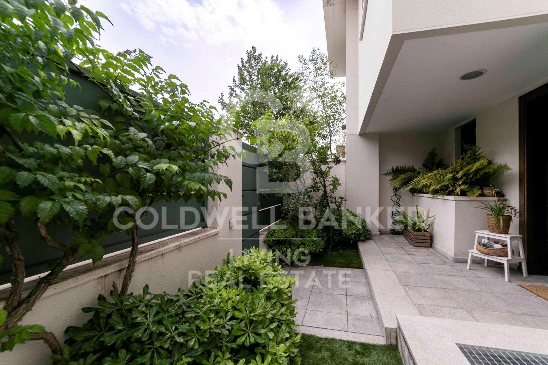 Kolmio Boadilla del Monte, Madrid, Espanja 6 makuuhuonetta, 328 m2 No. 157684
