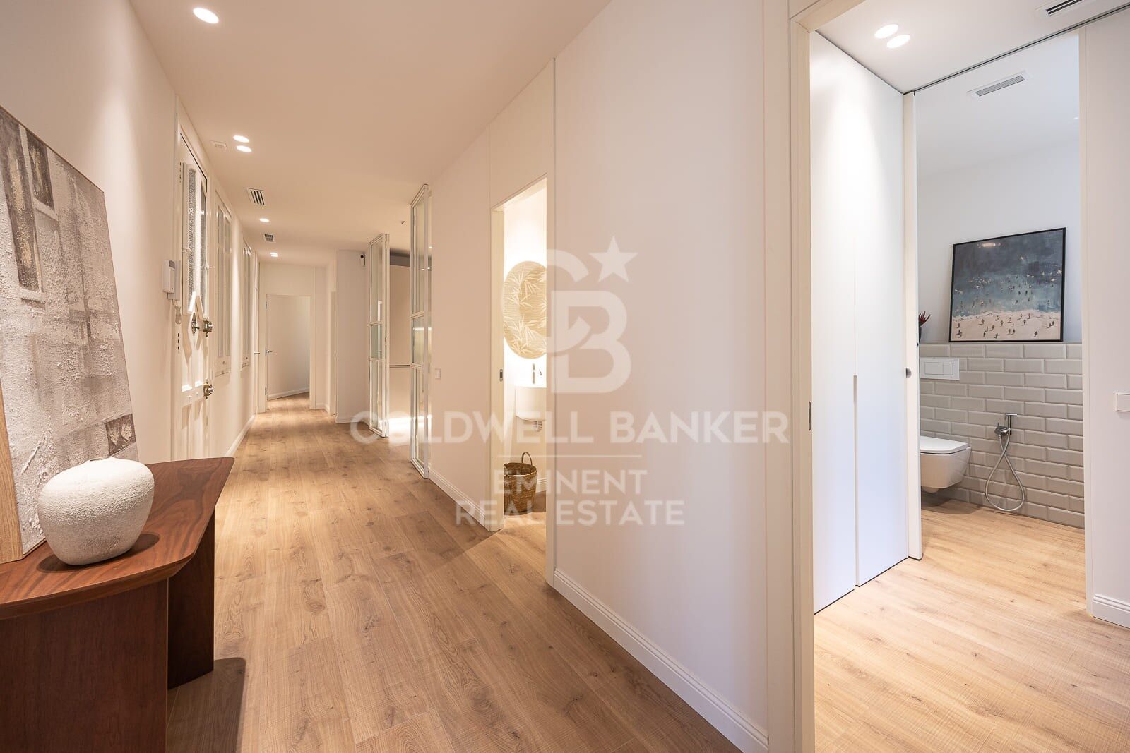 Apartamento en Barcelona, España 2 dormitorios, 137 m2 No. 157683