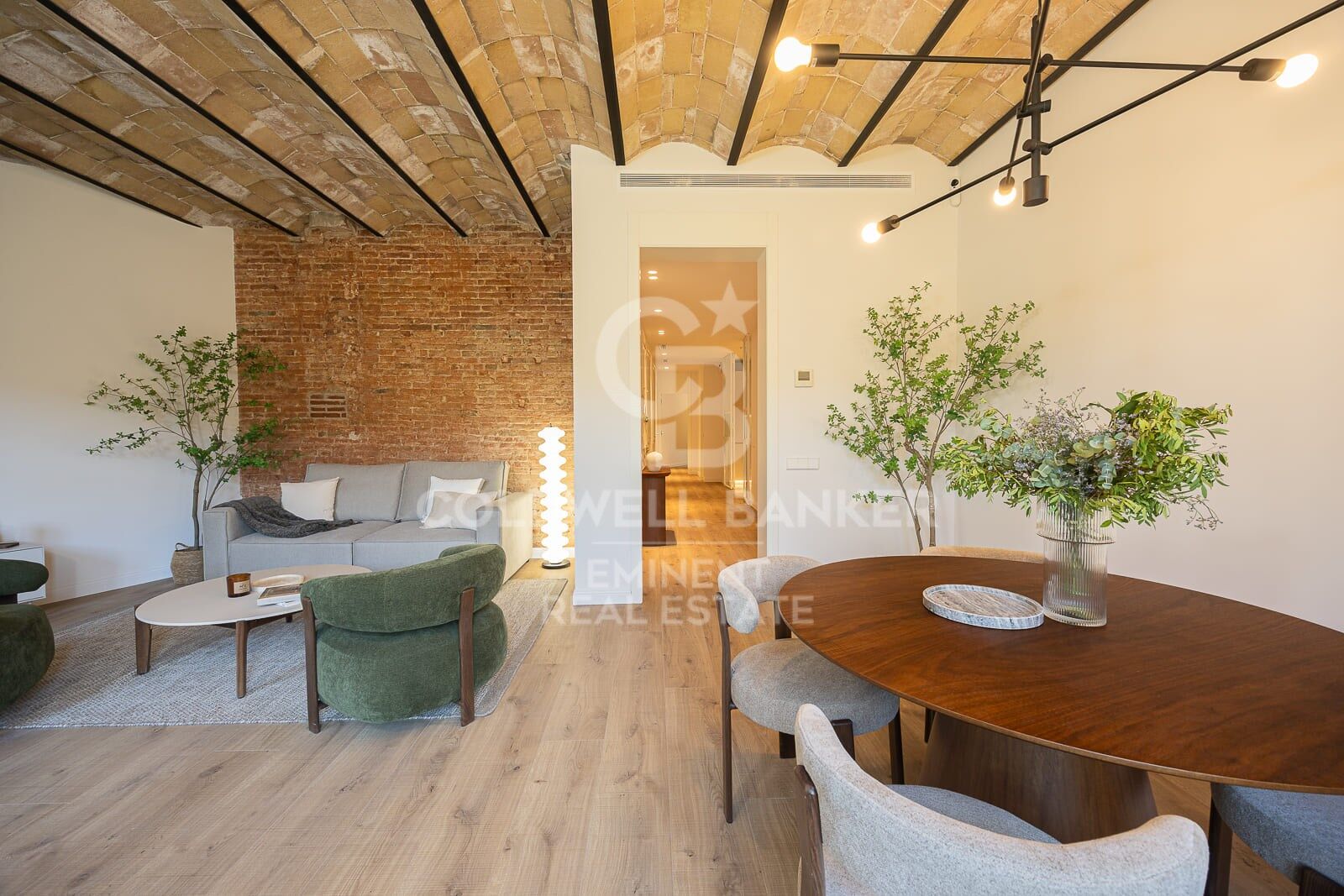 Apartamento en Barcelona, España 2 dormitorios, 137 m2 No. 157683