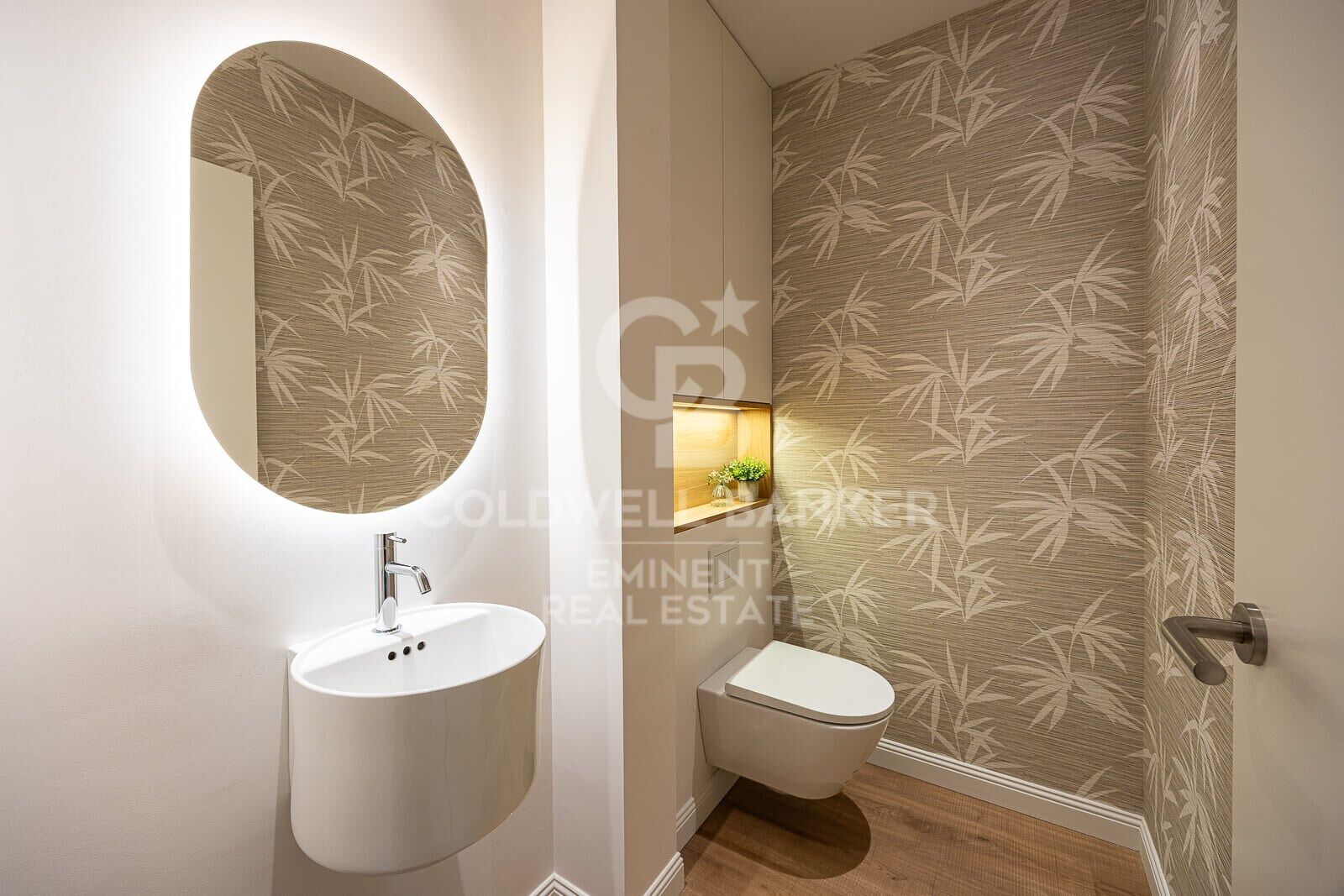 Apartamento en Barcelona, España 2 dormitorios, 137 m2 No. 157683