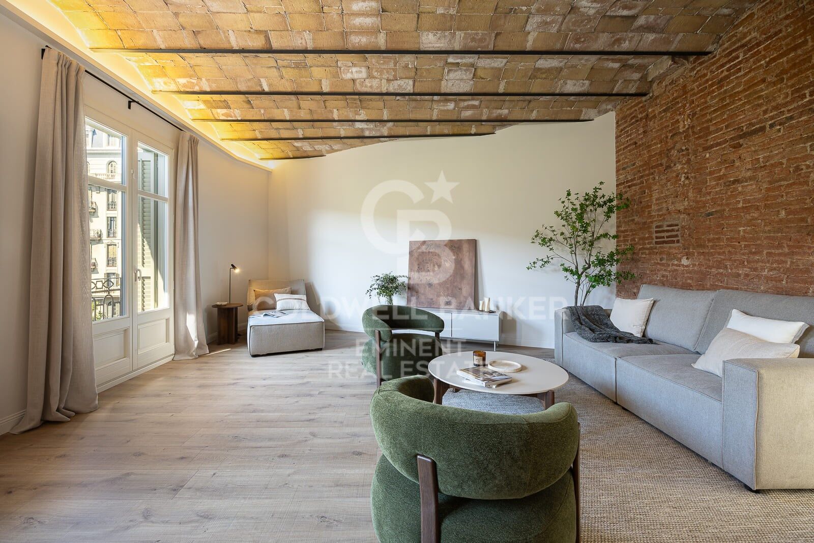 Apartamento en Barcelona, España 2 dormitorios, 137 m2 No. 157683