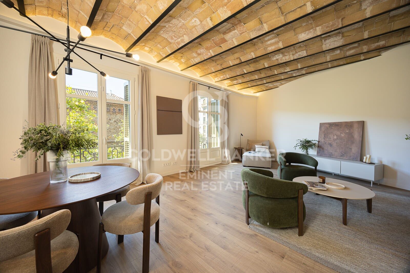 Apartamento en Barcelona, España 2 dormitorios, 137 m2 No. 157683