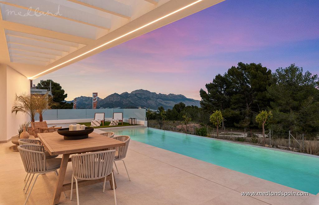 Villa in La Nucia, Alicante, Spain 3 bedrooms, 306 sq.m. No. 146336