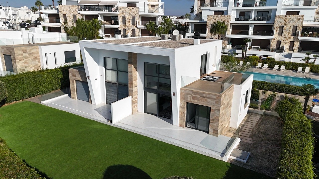 Villa Alicante, Spānijā 3 istabas, 102 m2 Nr. 138522