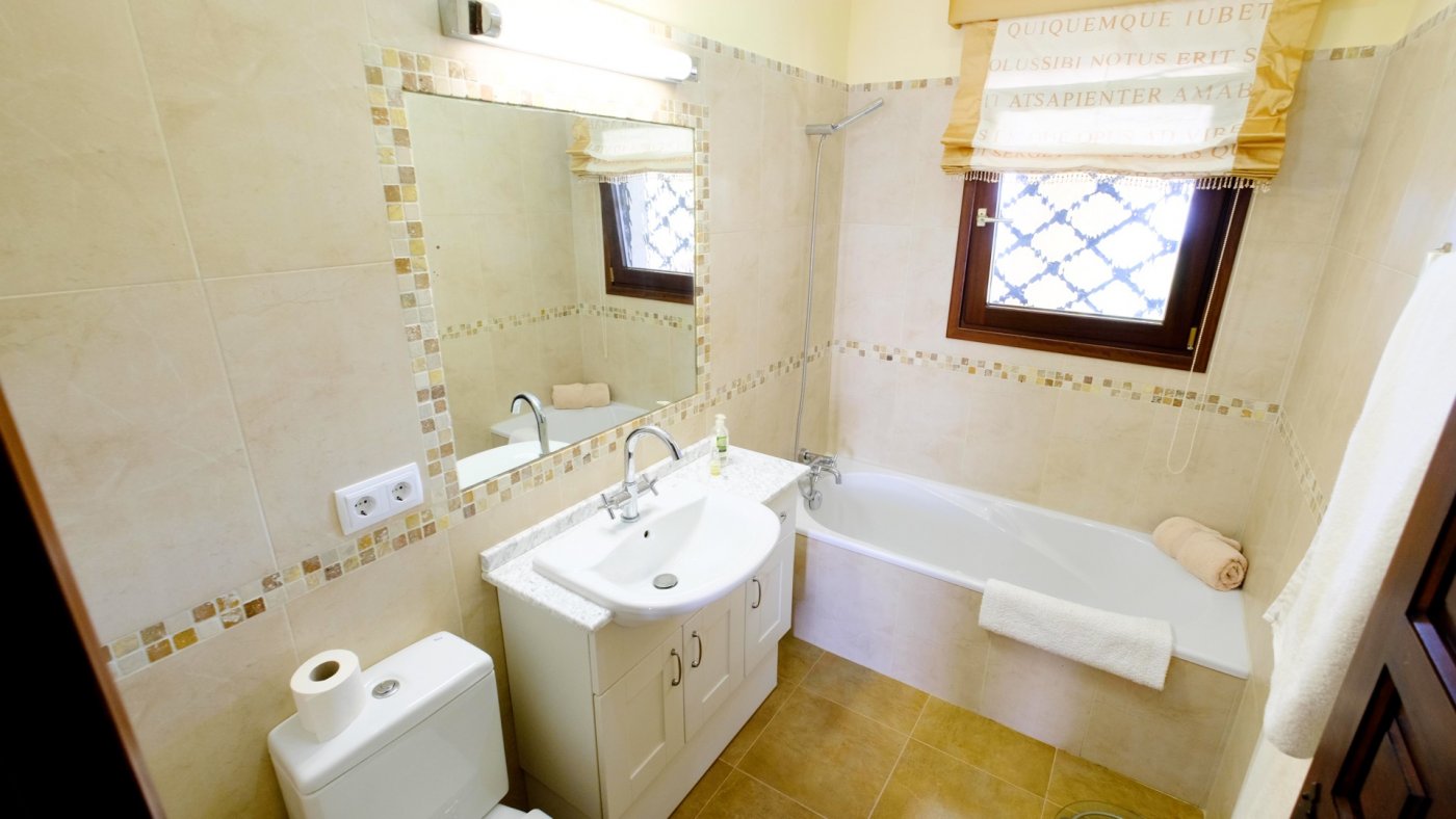 Villa Fustera, Alicante, Spānijā 4 istabas, 600 m2 Nr. 165034