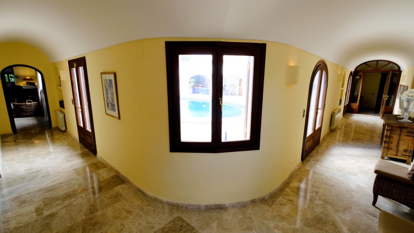 Villa Fustera, Alicante, Spānijā 4 istabas, 600 m2 Nr. 165034