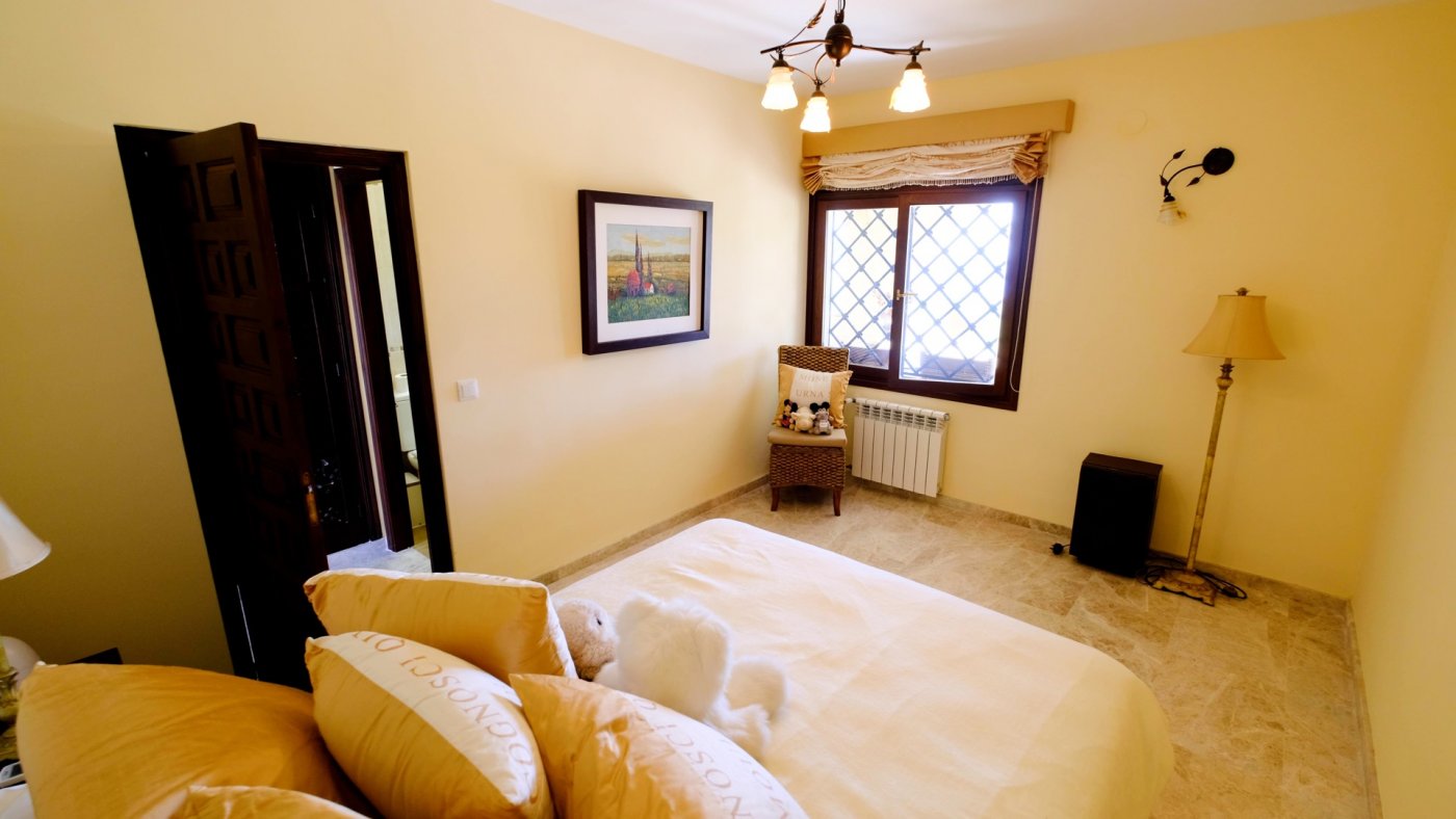 Villa Fustera, Alicante, Spānijā 4 istabas, 600 m2 Nr. 165034