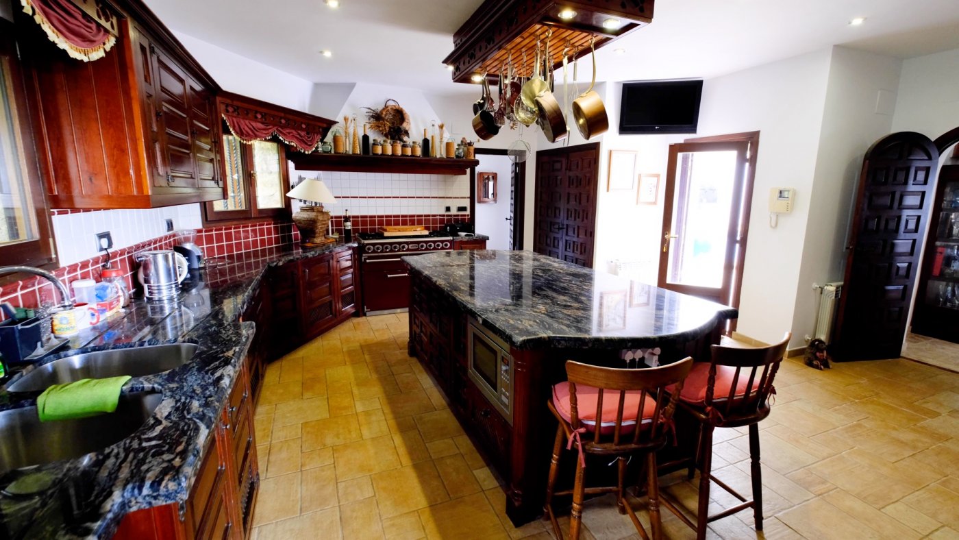 Villa Fustera, Alicante, Spānijā 4 istabas, 600 m2 Nr. 165034