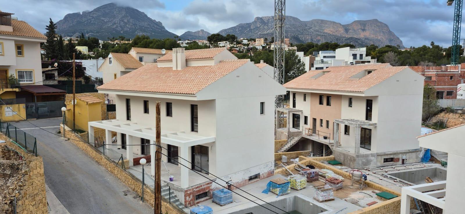 Talo La Nucia, Alicante, Espanja 3 makuuhuonetta, 186 m2 No. 167878