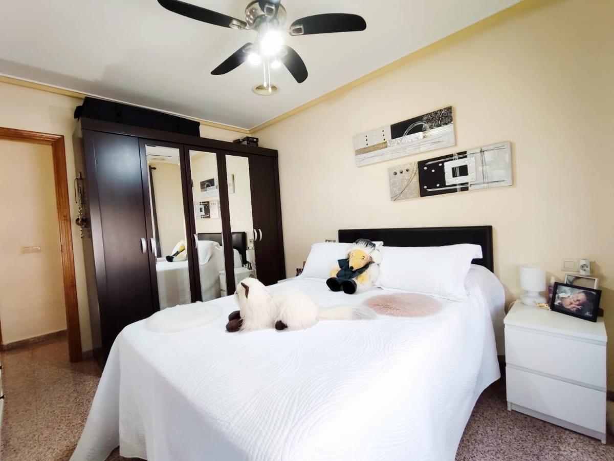 Huoneisto Catral, Alicante, Espanja 4 makuuhuonetta, 117 m2 No. 183753