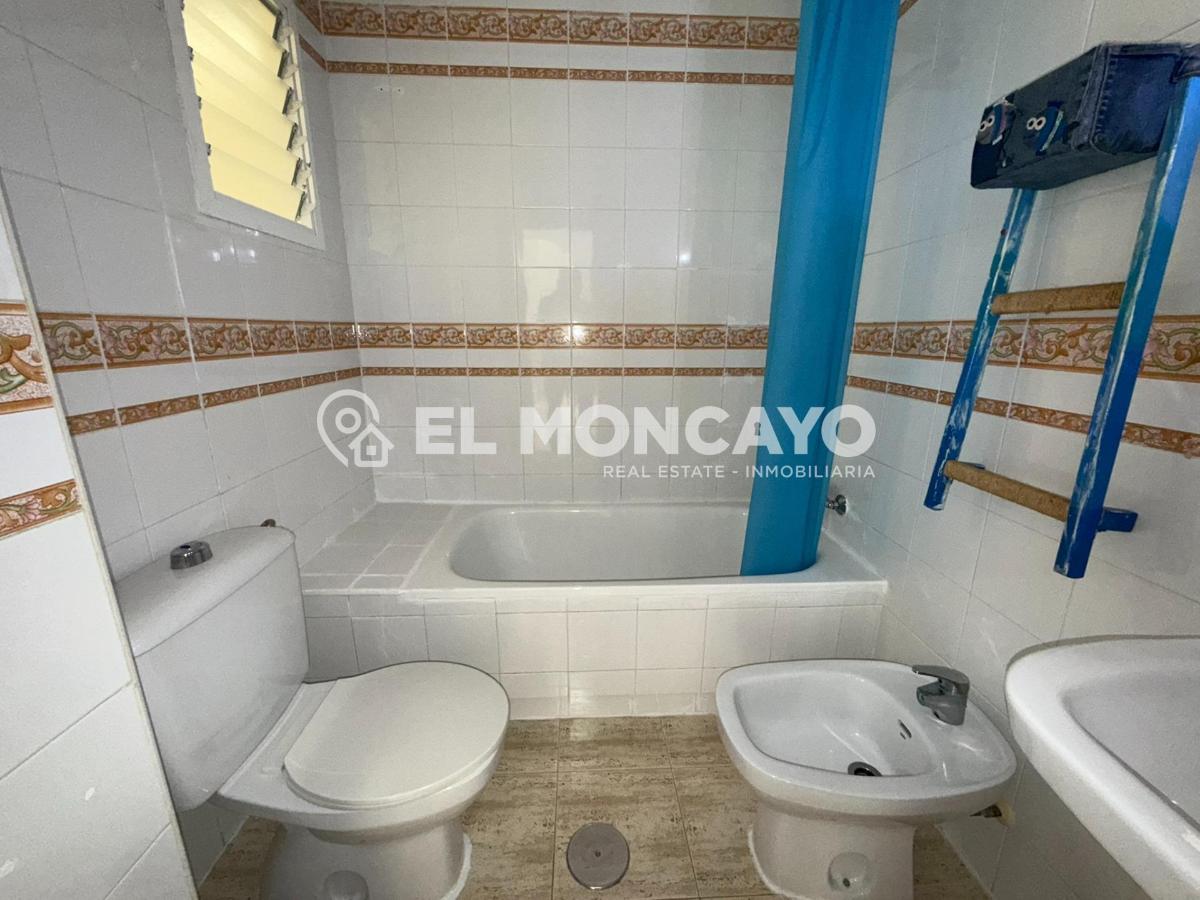 Appartamento a Guardamar del Segura, Alicante, Spagna 1 camera da letto, 48 mq. N° 183755