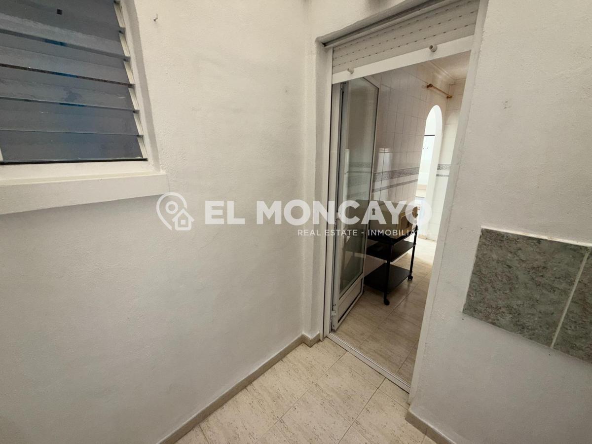 Appartamento a Guardamar del Segura, Alicante, Spagna 1 camera da letto, 48 mq. N° 183755