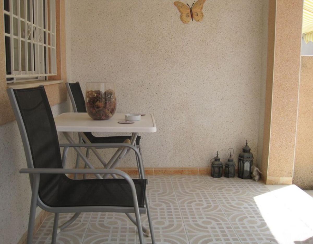 Townhouse in Torrevieja, Alicante, Spain 2 bedrooms,  No. 183751