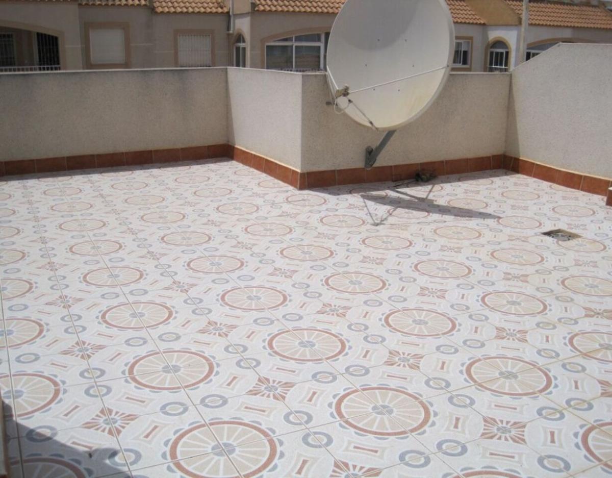 Townhouse in Torrevieja, Alicante, Spain 2 bedrooms,  No. 183751