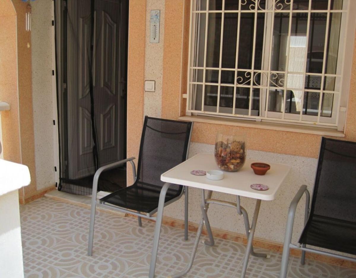 Townhouse in Torrevieja, Alicante, Spain 2 bedrooms,  No. 183751