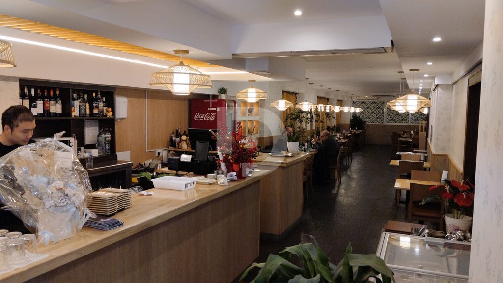 Cafetería / restaurante en Barcelona, España 194 m2 No. 154885