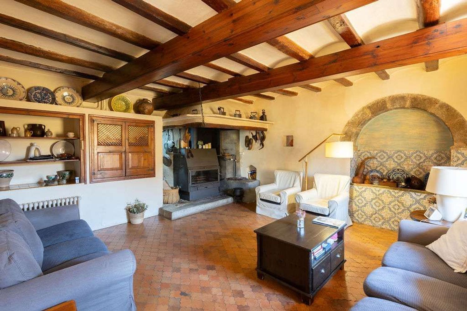 Hus i Barcelona, Spanien 8 sovrum, 649 kvm. Nr. 178329