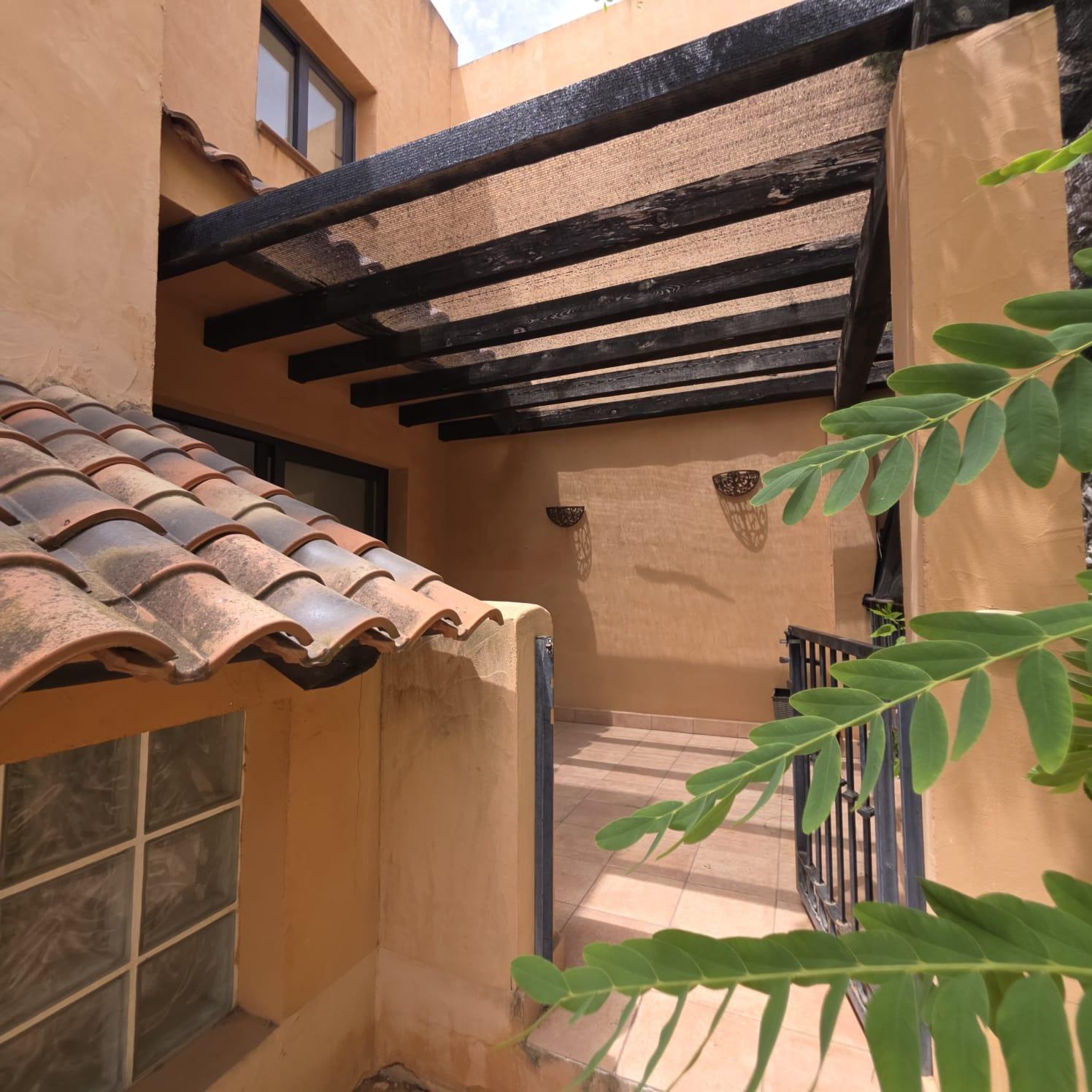 Kaupunkipientalo Villamartin, Alicante, Espanja 4 makuuhuonetta, 125 m2 No. 193396