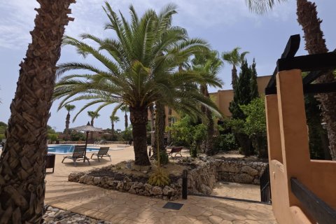 Kaupunkipientalo Villamartin, Alicante, Espanja 4 makuuhuonetta, 125 m2 No. 193396