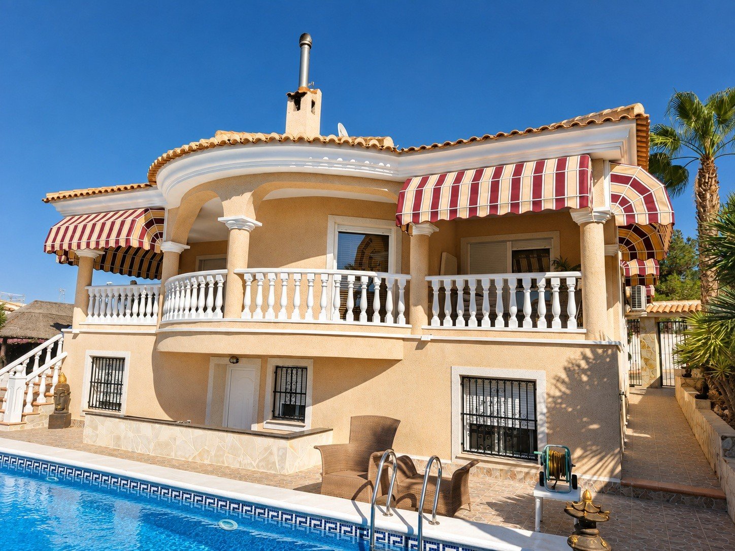 Huvila Rojales, Alicante, Espanja 4 makuuhuonetta, 175 m2 No. 193391