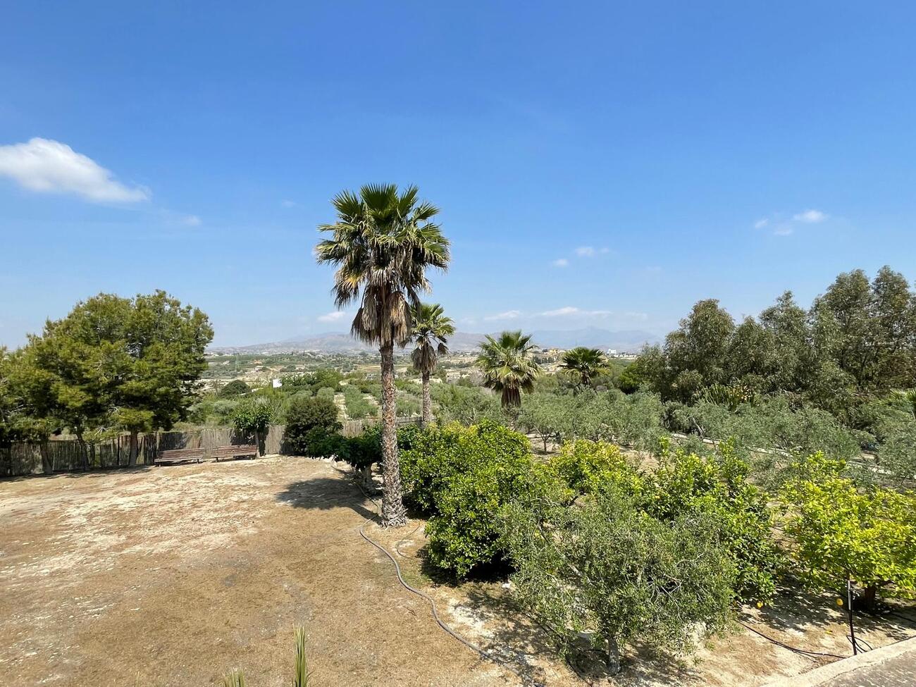 Villa à Alicante, Espagne 5 chambres, 130 m2 No. 189285