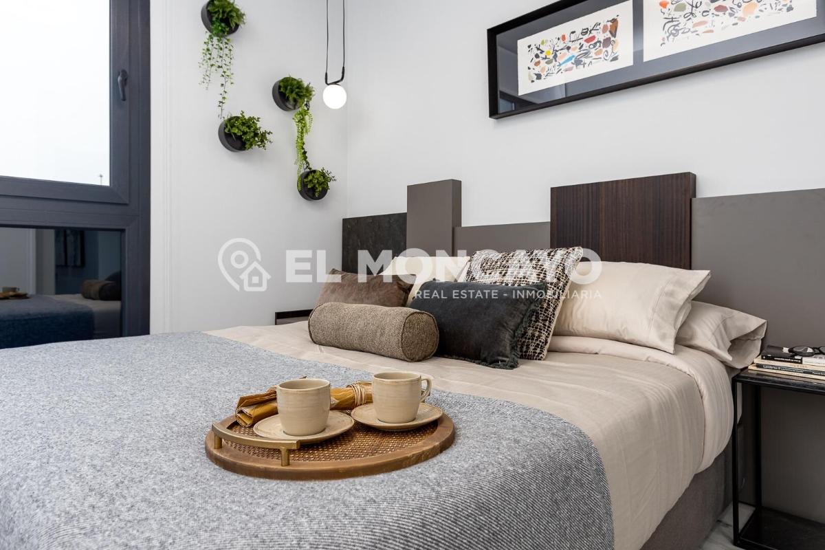 Bungalow à Ciudad Quesada, Alicante, Espagne 2 chambres, 72 m2 No. 148955