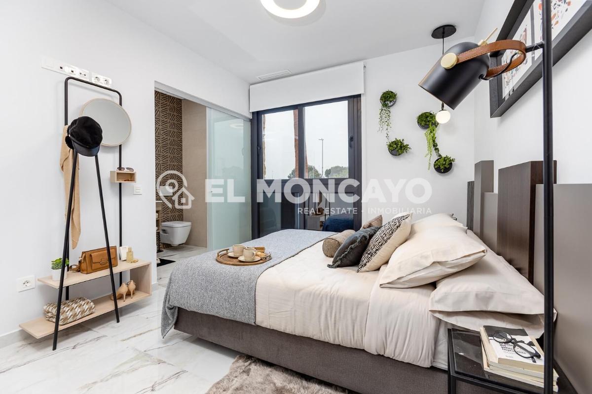 Bungalow à Ciudad Quesada, Alicante, Espagne 2 chambres, 72 m2 No. 148956