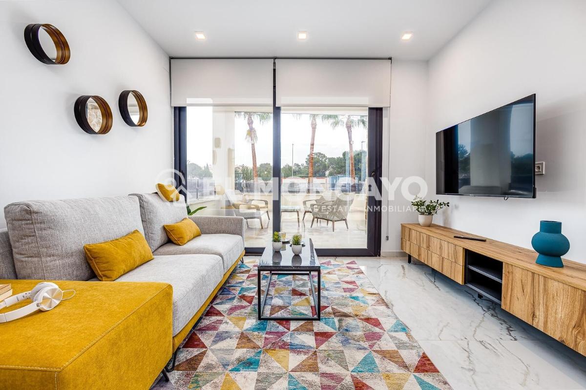 Bungalow à Ciudad Quesada, Alicante, Espagne 2 chambres, 72 m2 No. 148956
