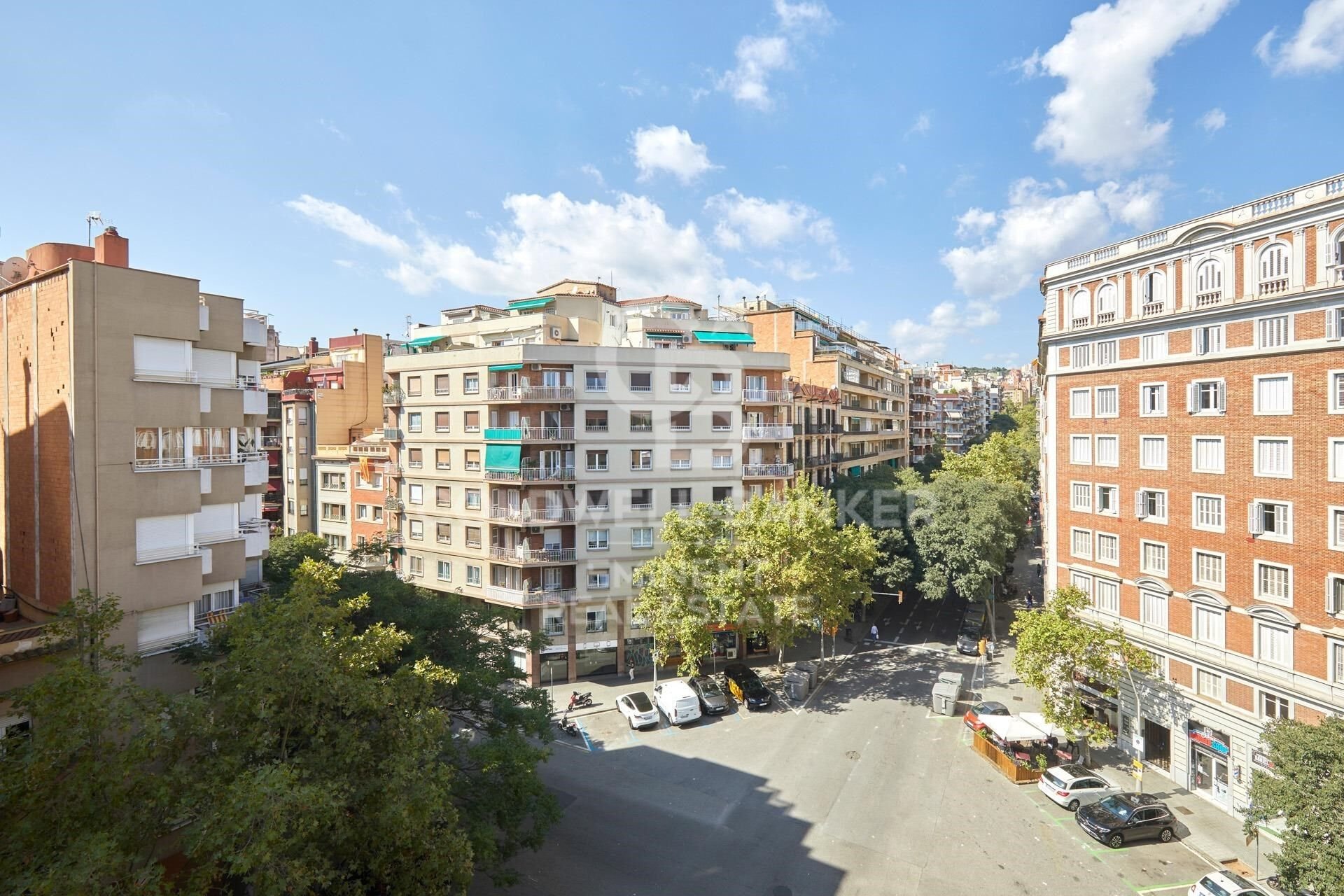 Dzīvoklis Barcelona, Spānijā 2 istabas, 86 m2 Nr. 157650
