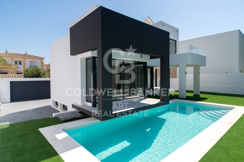 Willa w Estepona, Malaga, Hiszpania 3 sypialnie, 159 mkw. nr 157653