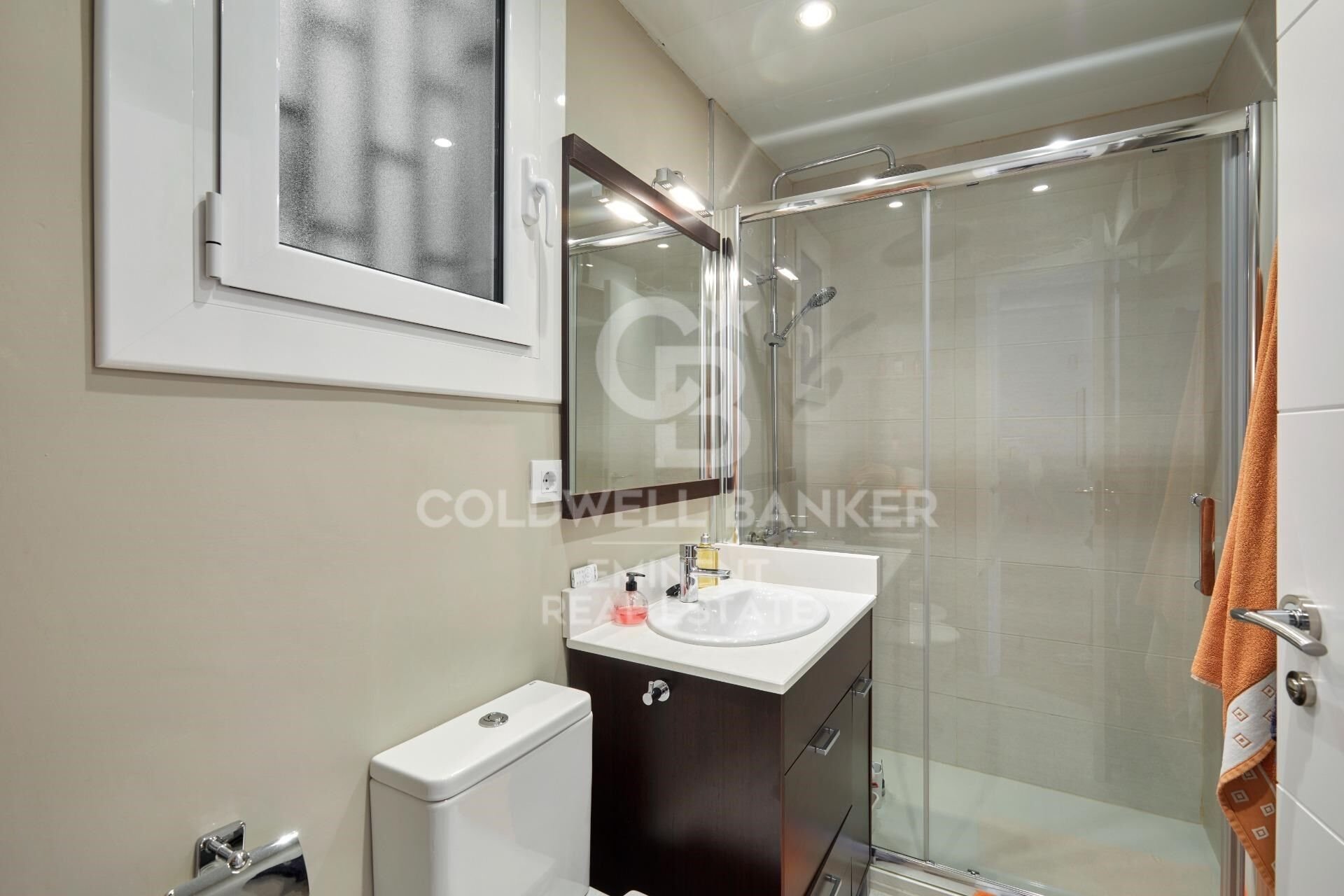 Apartment in Barcelona, Spain 2 bedrooms, 78 sq.m. No. 157652