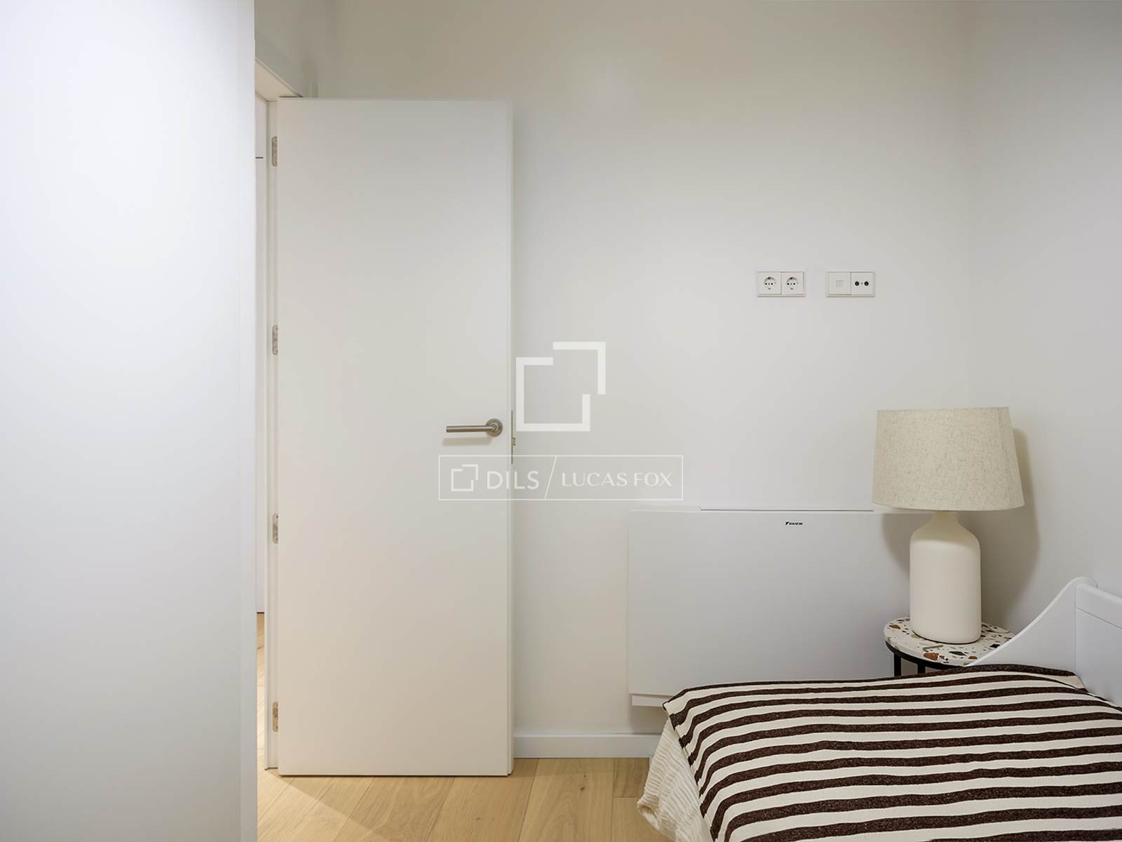 Huoneisto Barcelona, Espanja 2 makuuhuonetta, 96 m2 No. 150913