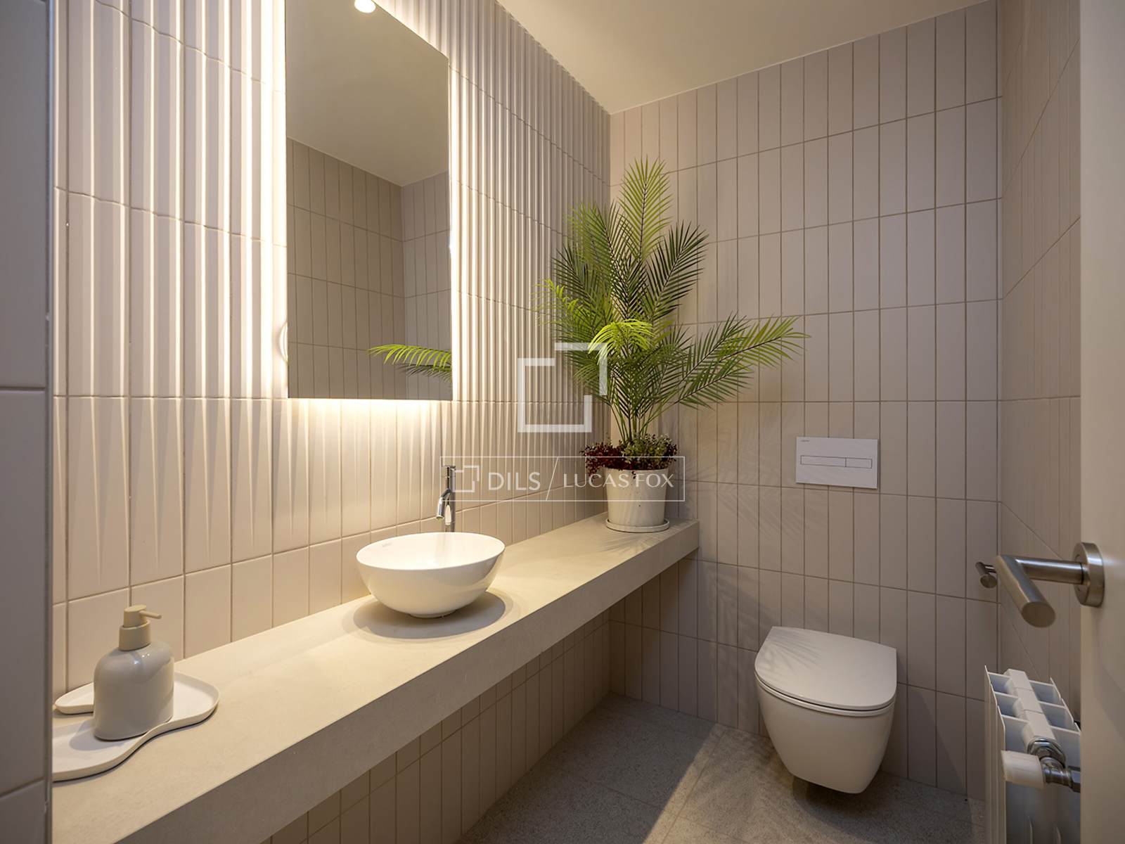 Huoneisto Barcelona, Espanja 2 makuuhuonetta, 96 m2 No. 150913