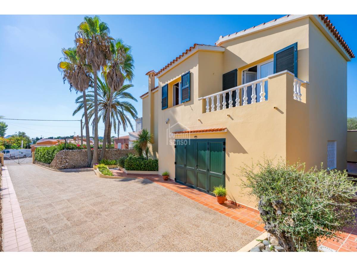 Villa i Son Vilar, Menorca, Spanien 4 sovrum, 229 kvm. Nr. 138695