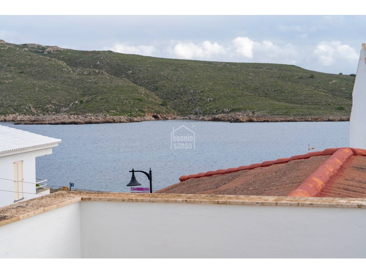 Kaupunkipientalo Es Mercadal, Menorca, Espanja 4 makuuhuonetta, 263 m2 No. 138697