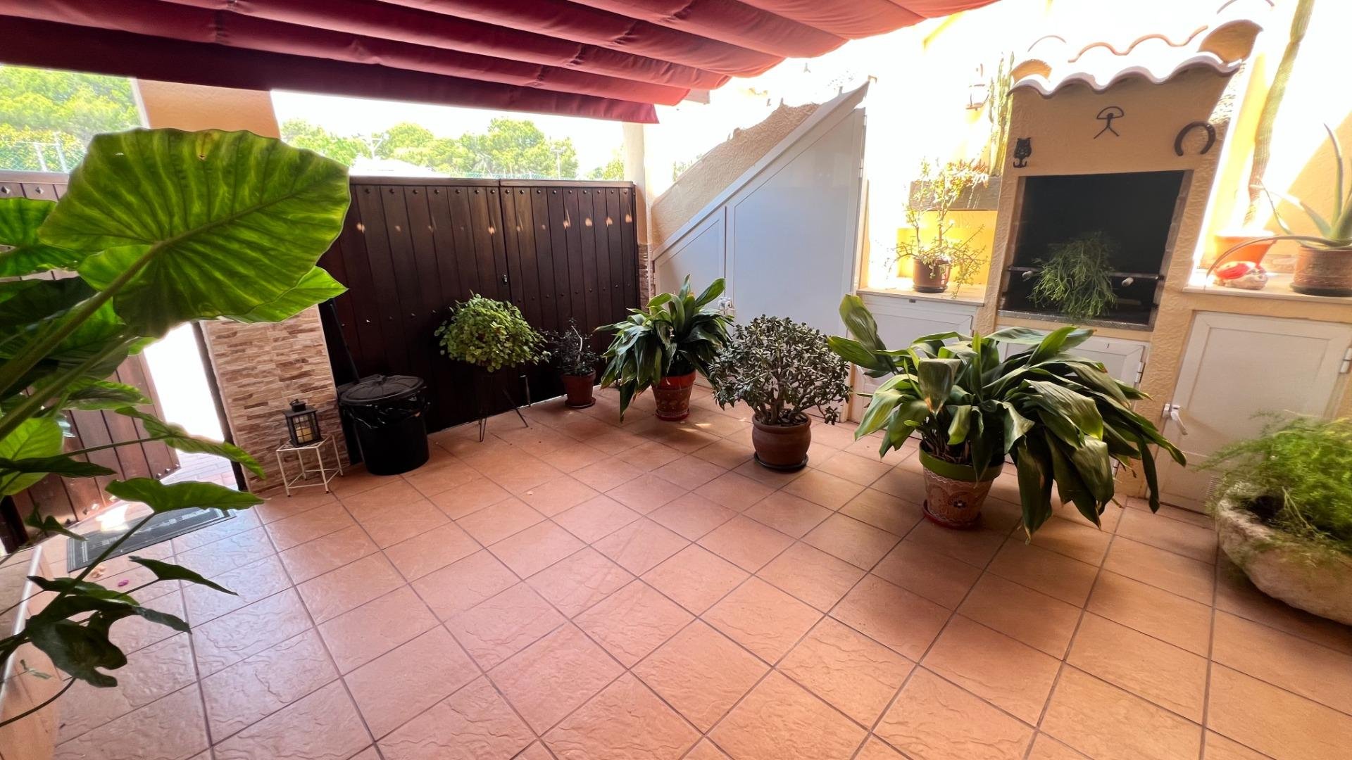 Kaupunkipientalo Los Balcones, Alicante, Espanja 3 makuuhuonetta, 130 m2 No. 189737