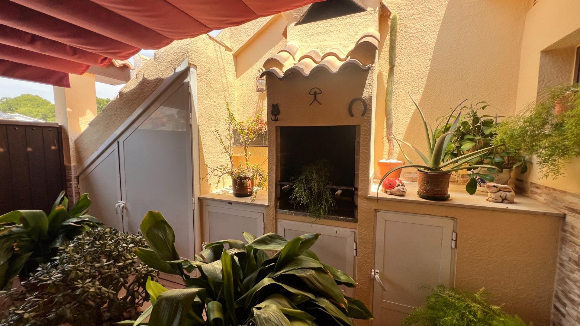 Kaupunkipientalo Los Balcones, Alicante, Espanja 3 makuuhuonetta, 130 m2 No. 189737