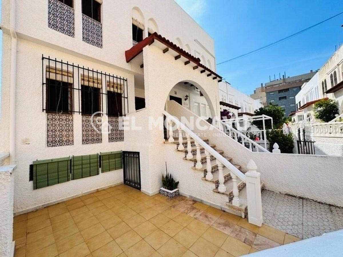 Сasa en Torrevieja, Alicante, España 3 dormitorios, 94 m2 No. 183760