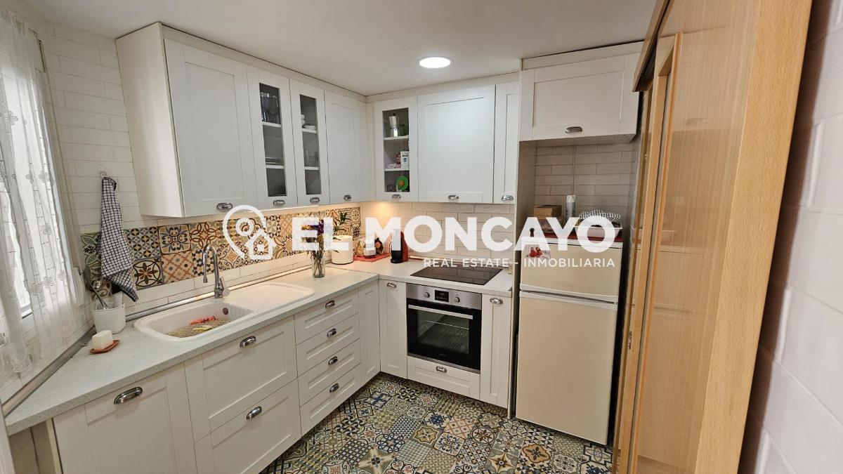 Apartment à Guardamar del Segura, Alicante, Espagne 4 chambres, 120 m2 No. 183759