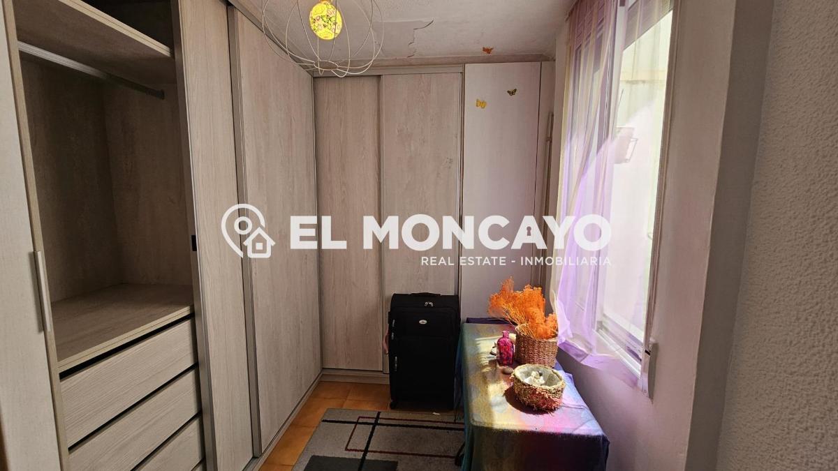 Apartment à Guardamar del Segura, Alicante, Espagne 4 chambres, 120 m2 No. 183759