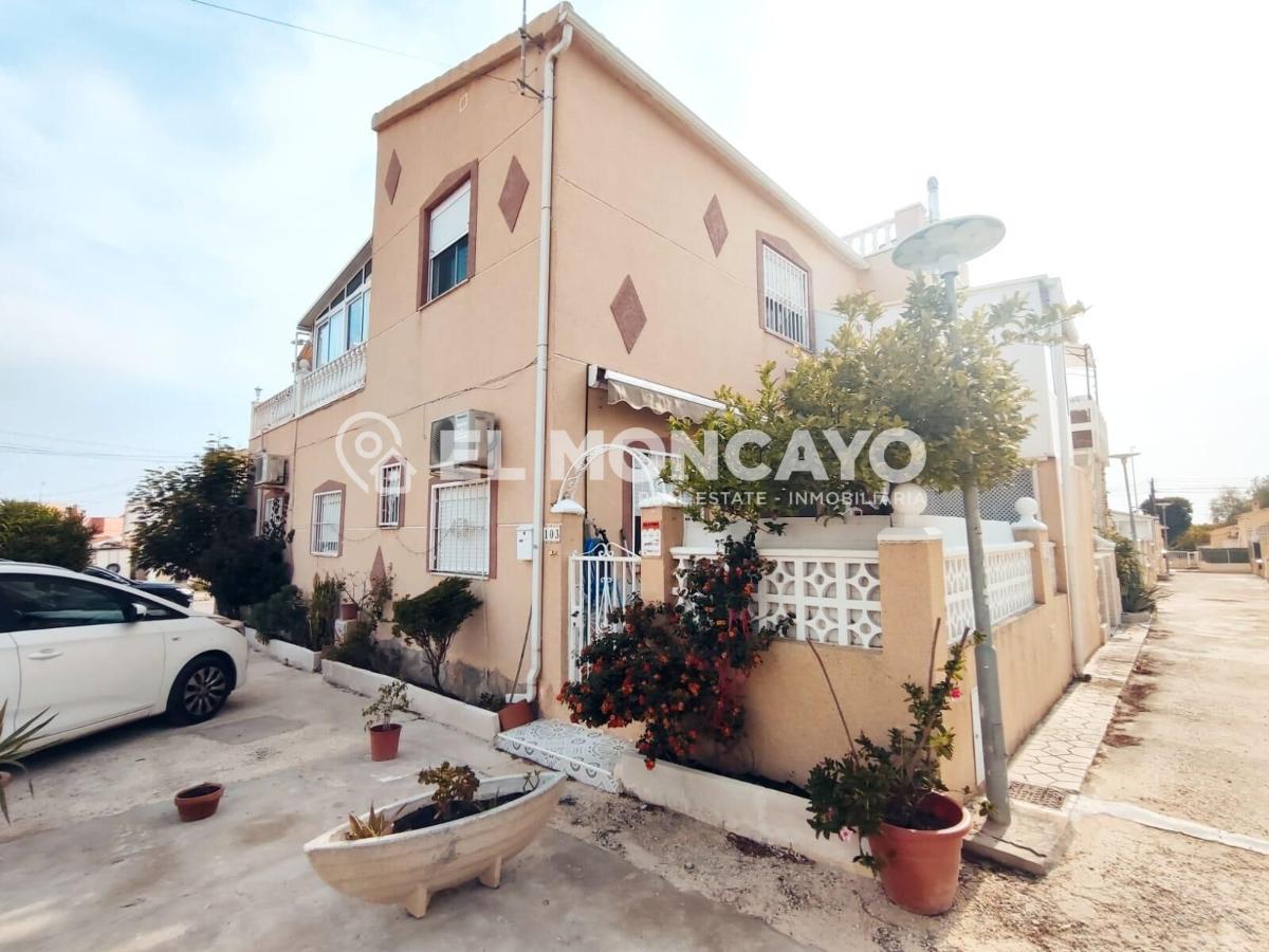 Casa a San Fulgencio, Alicante, Spagna 4 camere da letto, 82 mq. N° 183761