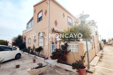 Дом в Сан-Фульхенсио, Аликанте, Испания 4 спальни, 82м2 №183761