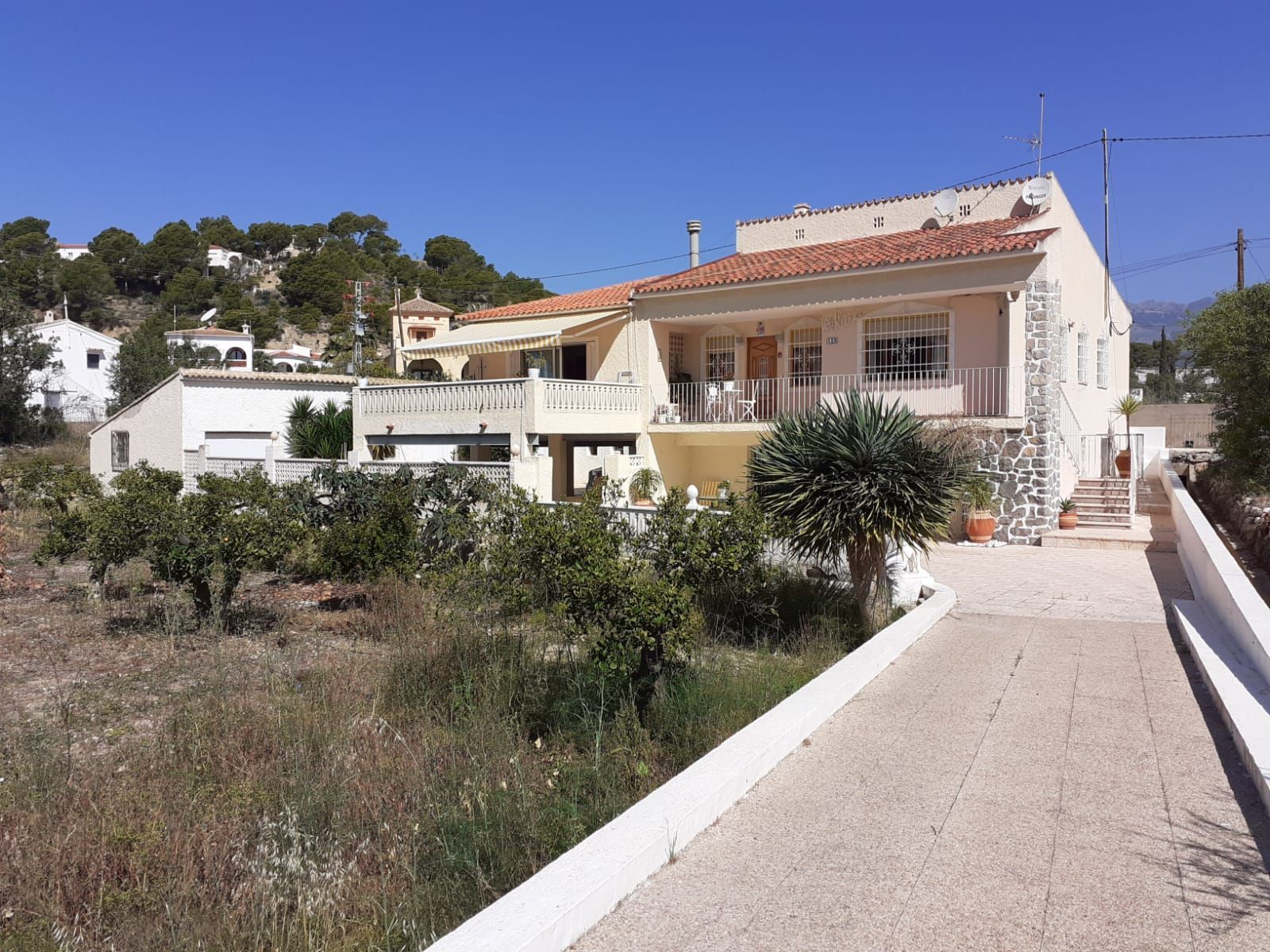 Finka w Altea, Alicante, Hiszpania 6 sypialni, 585 mkw. nr 95767